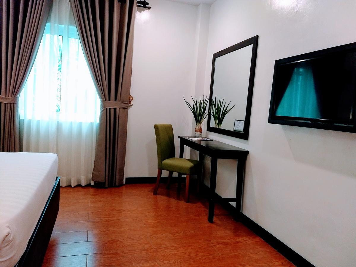 Top Star Hotel Oton Esterno foto