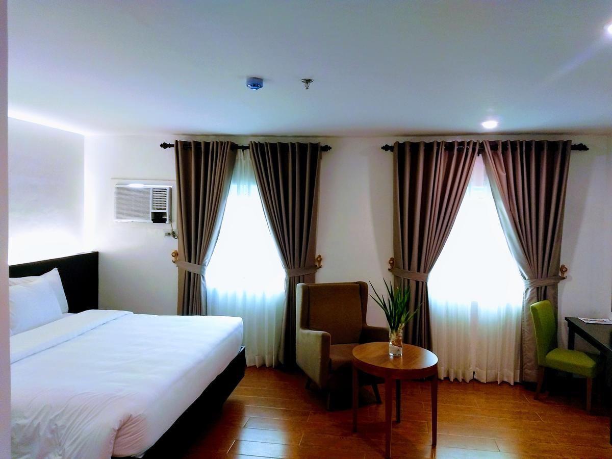 Top Star Hotel Oton Esterno foto